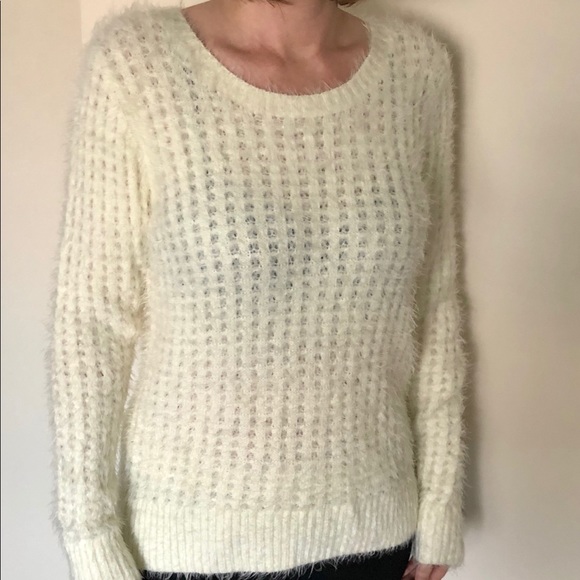 LC Lauren Conrad soft Sweater. Creme. - Picture 2 of 7